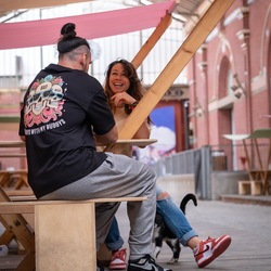 Ce n'est pas une campagne, il n'y a pas de pose.

Juste @lilloo_drama_cross , @gaetwildandfree nos sapes, et l’intention.

— dispo chez Very Bad Wod.

#verybadwod #trainhardwithfun #crossfitcommunity #crossfitfamilly #crossfitvibes #fitnesslifestyle